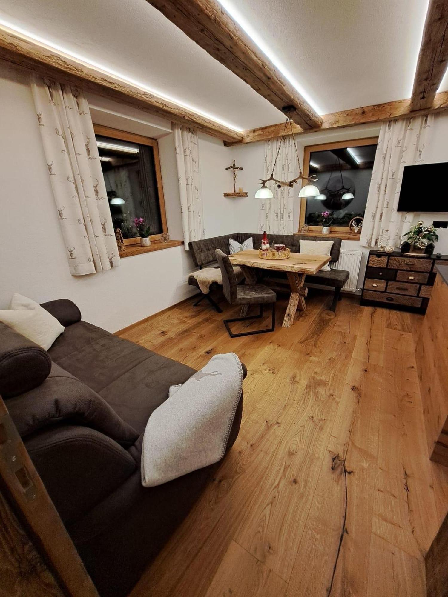 Luxus-Apartment-Vorderreit Gut Altenmarkt im Pongau Buitenkant foto